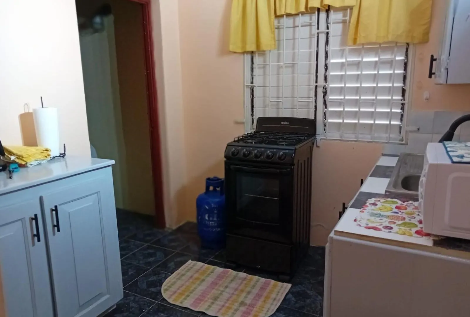 Marge'S Vacation Rentals Negril Inn