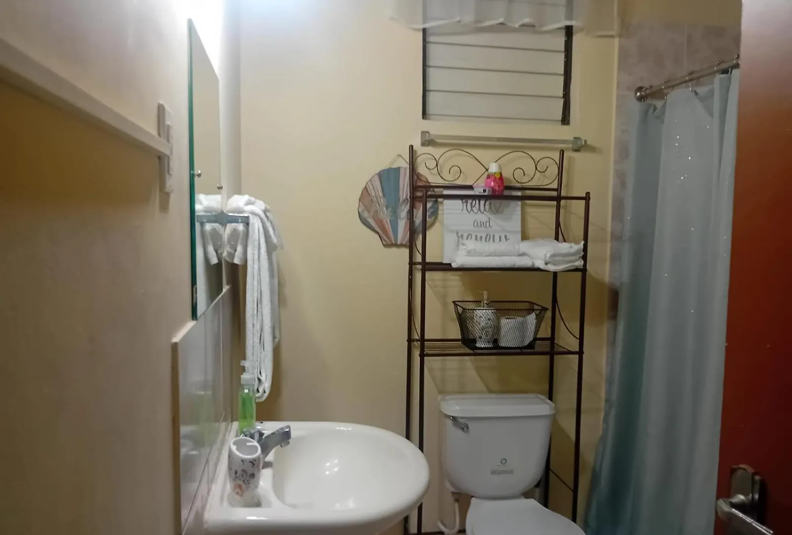 Inn Marge'S Vacation Rentals Negril